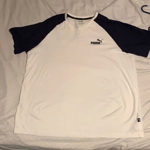 Pumas shirt